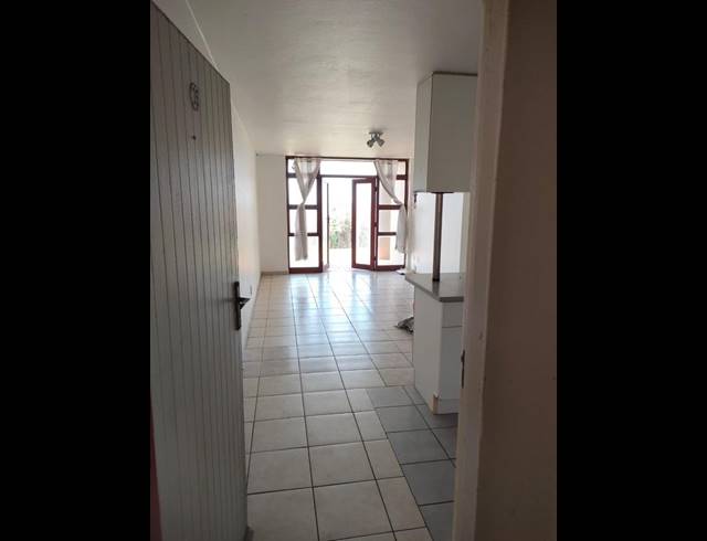 2 BEDROOM TOWNHOUSE FOR SALE IN LA MERCY